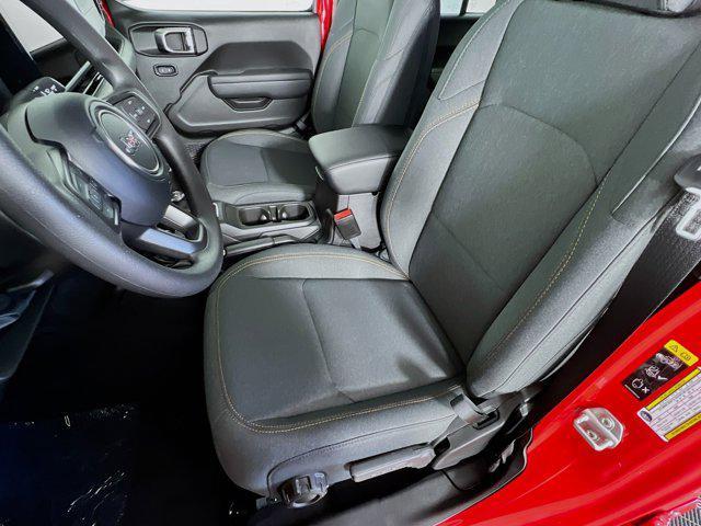 new 2026 Jeep Wrangler car, priced at $41,023
