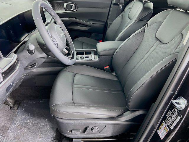 new 2025 Kia Sorento car, priced at $35,799