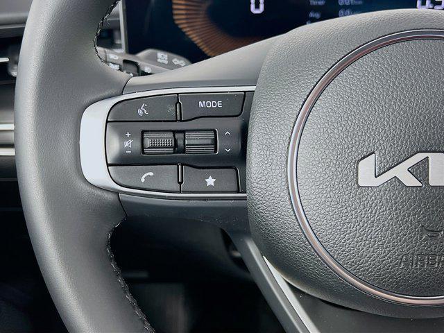 new 2025 Kia K5 car, priced at $30,913