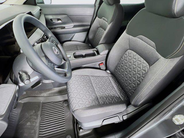 new 2025 Nissan Kicks car, priced at $25,355