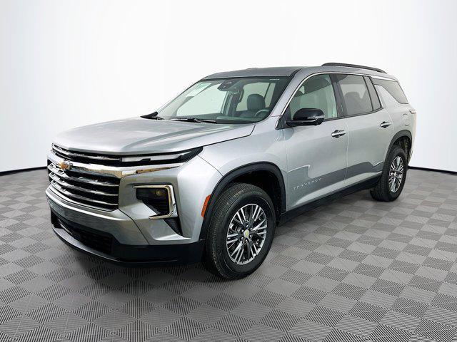 used 2024 Chevrolet Traverse car, priced at $42,637