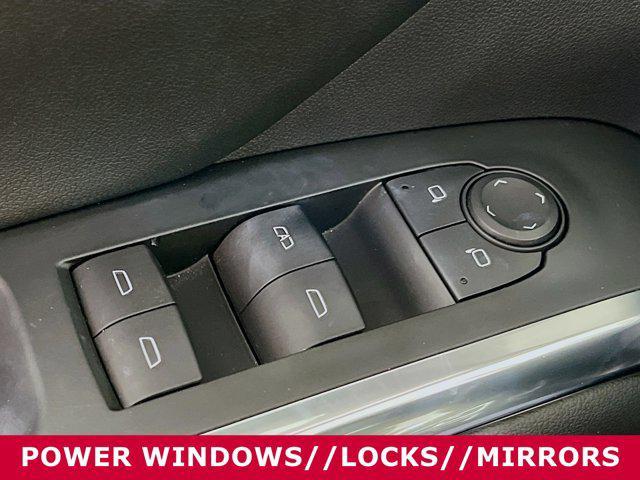used 2024 Chevrolet Traverse car, priced at $40,790