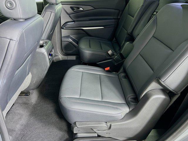 used 2024 Chevrolet Traverse car, priced at $42,637