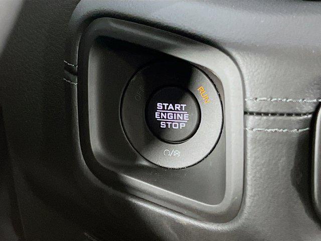 new 2025 Jeep Gladiator car, priced at $50,175