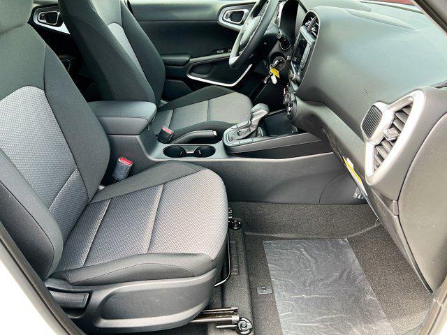new 2025 Kia Soul car, priced at $21,987