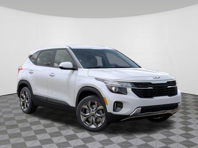 new 2025 Kia Seltos car, priced at $26,651