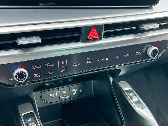 new 2025 Kia Sorento car, priced at $40,472