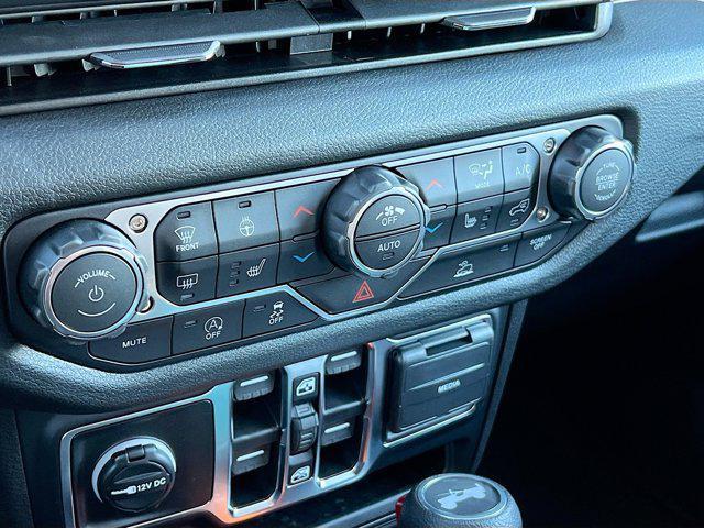 new 2026 Jeep Wrangler car, priced at $47,521