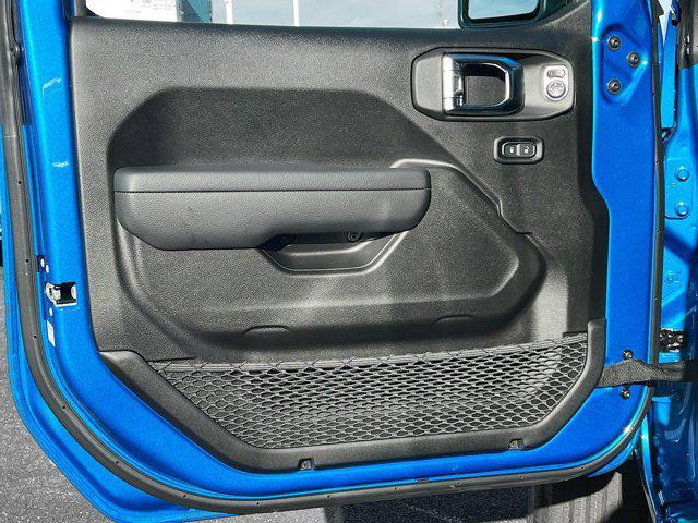 new 2026 Jeep Wrangler car, priced at $47,521