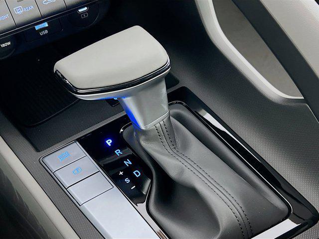 new 2025 Hyundai Elantra car, priced at $24,294