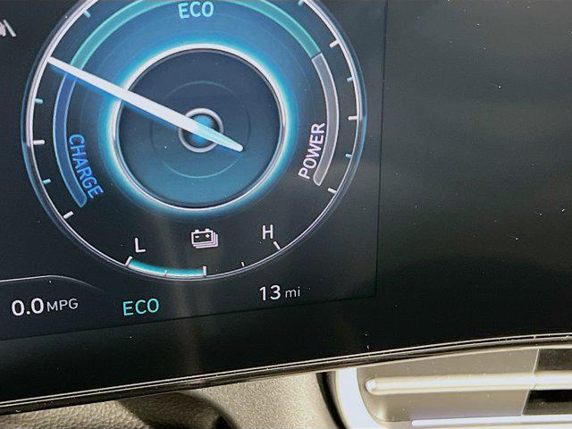 new 2025 Hyundai Elantra car, priced at $31,002