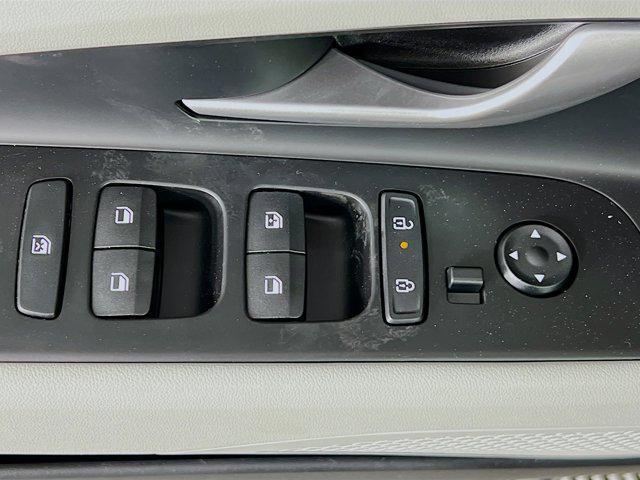 new 2025 Hyundai Elantra car, priced at $31,002