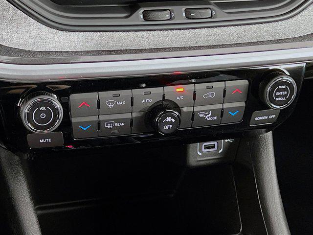 new 2025 Jeep Compass car, priced at $34,318