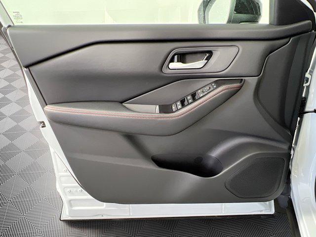 new 2026 Nissan Rogue car, priced at $31,301