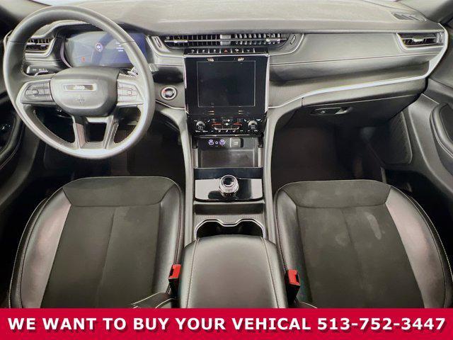 used 2024 Jeep Grand Cherokee car, priced at $35,945