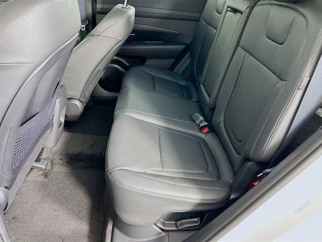 new 2025 Hyundai TUCSON Hybrid car, priced at $38,127