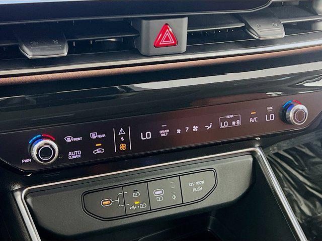 new 2025 Kia Carnival Hybrid car, priced at $51,766