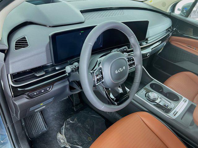 new 2025 Kia Carnival Hybrid car, priced at $51,766