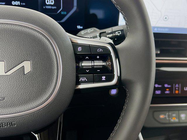 new 2025 Kia Carnival Hybrid car, priced at $51,766
