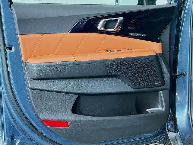 new 2025 Kia Carnival Hybrid car, priced at $51,766