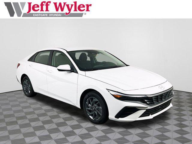 new 2025 Hyundai ELANTRA HEV car, priced at $27,209
