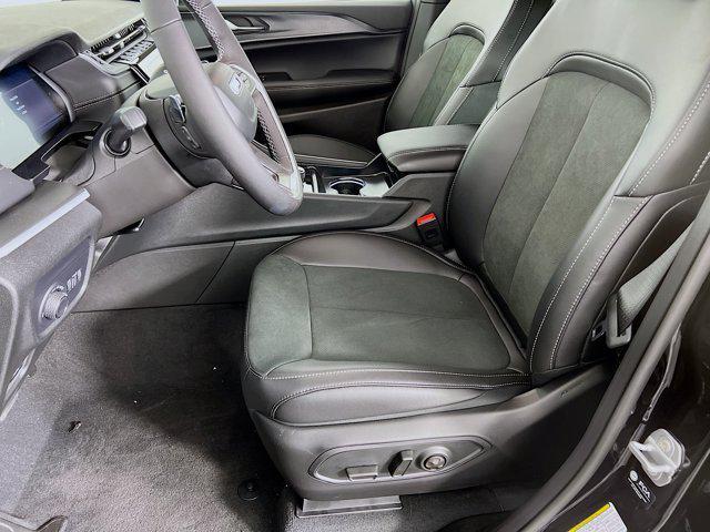 new 2025 Jeep Grand Cherokee L car, priced at $45,067