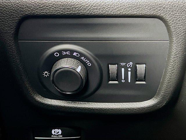 new 2025 Jeep Grand Cherokee L car, priced at $45,067