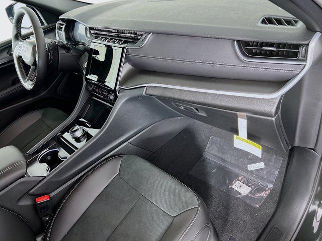 new 2025 Jeep Grand Cherokee L car, priced at $45,067