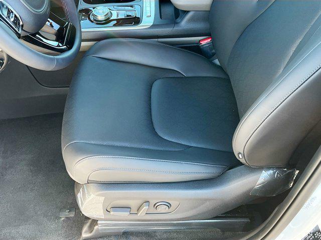 new 2026 Kia Carnival Hybrid car, priced at $43,116