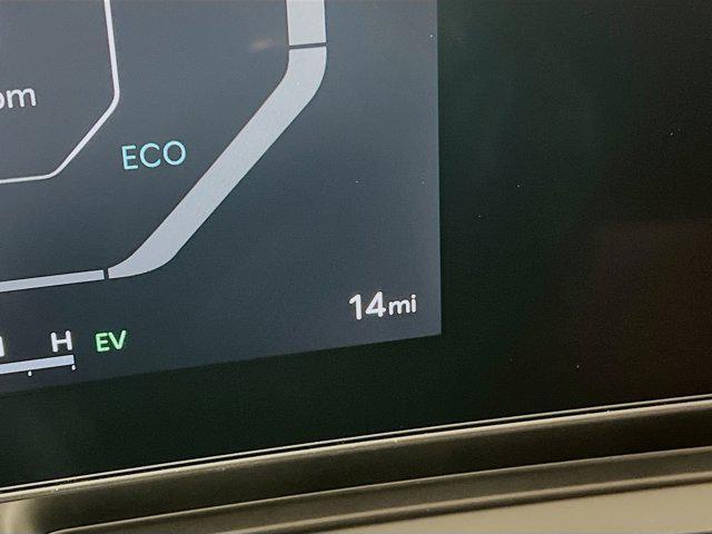 new 2025 Kia Carnival Hybrid car, priced at $51,757