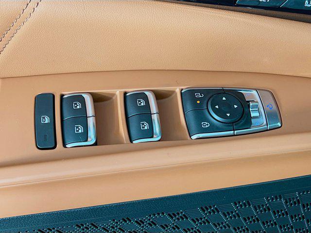 new 2025 Kia Carnival Hybrid car, priced at $51,757