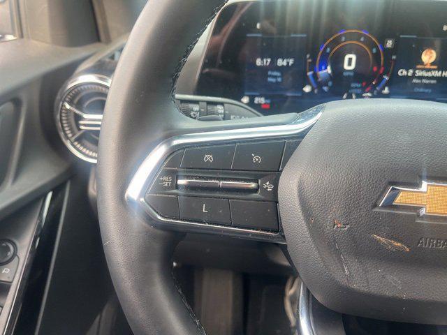 used 2025 Chevrolet Equinox car, priced at $29,324