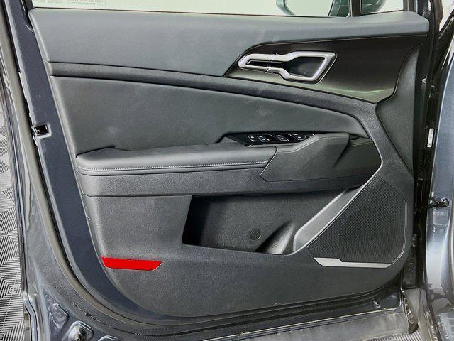 new 2025 Kia Sportage Hybrid car, priced at $33,217