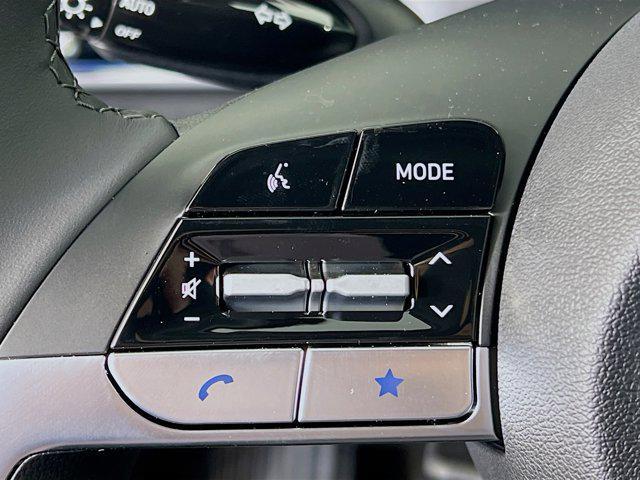 new 2025 Hyundai Elantra car, priced at $26,936