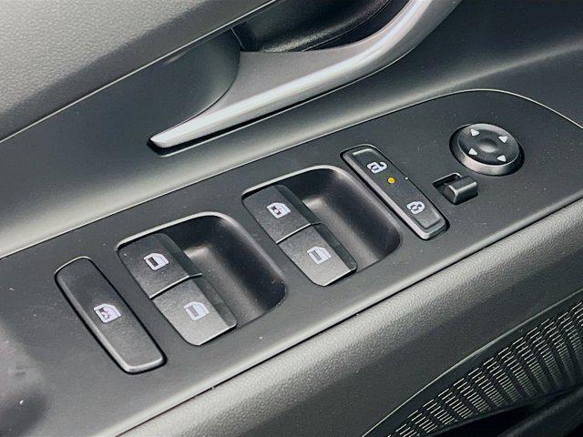 new 2025 Hyundai Elantra car, priced at $26,936