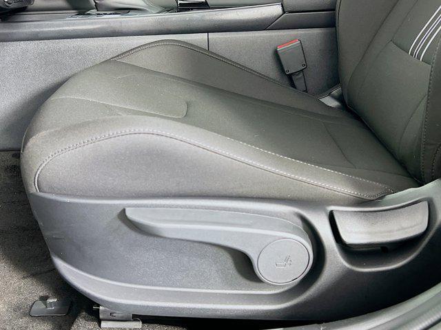 new 2025 Hyundai Elantra car, priced at $26,936