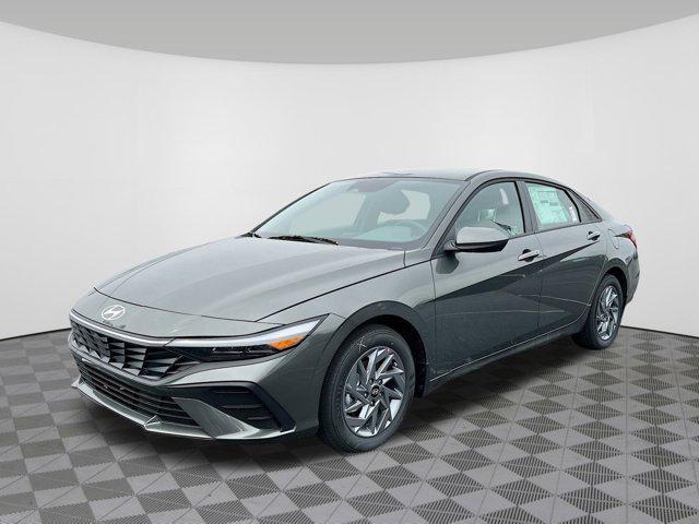 new 2025 Hyundai ELANTRA HEV car, priced at $26,721