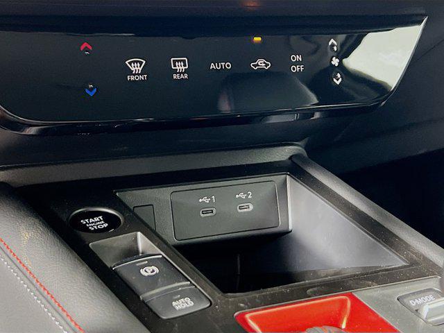 new 2025 Nissan Kicks car, priced at $26,552