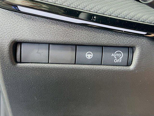 new 2025 Nissan Kicks car, priced at $26,552