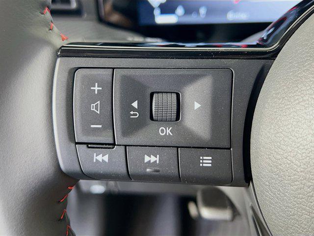 new 2025 Nissan Kicks car, priced at $26,552