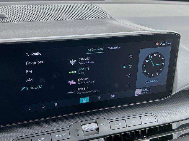 new 2025 Kia K4 car, priced at $22,957