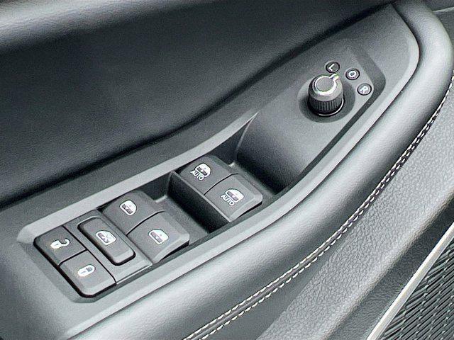 new 2025 Jeep Grand Cherokee car, priced at $42,270