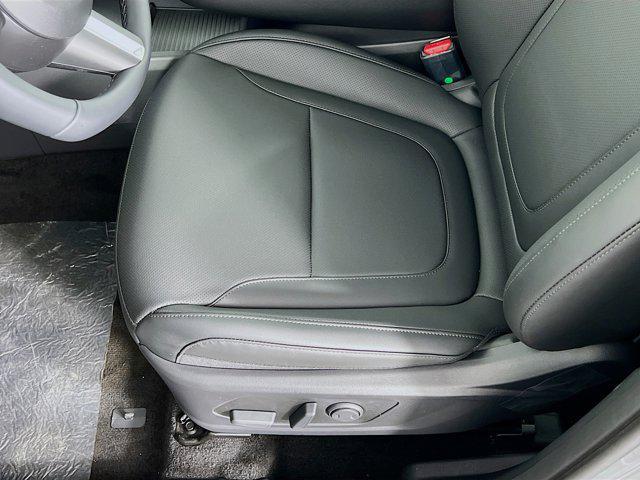 new 2025 Hyundai TUCSON Hybrid car, priced at $37,579