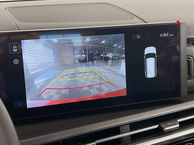 new 2025 Hyundai Santa Fe car, priced at $40,066
