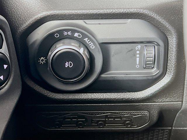 new 2025 Jeep Wrangler car, priced at $49,581
