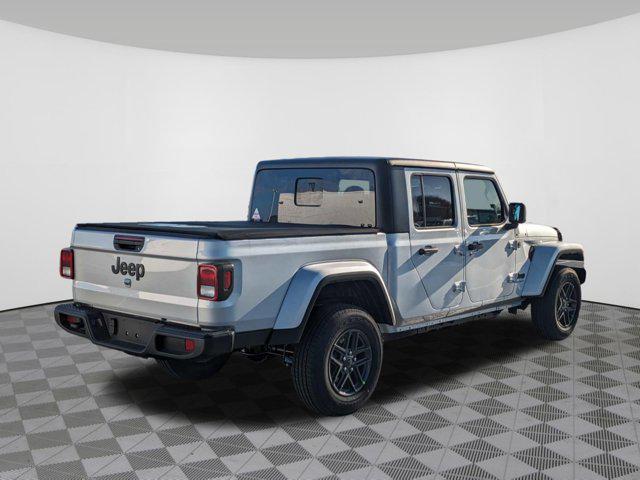 new 2024 Jeep Gladiator car, priced at $42,206