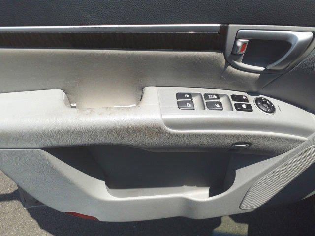 used 2007 Hyundai Santa Fe car, priced at $7,975