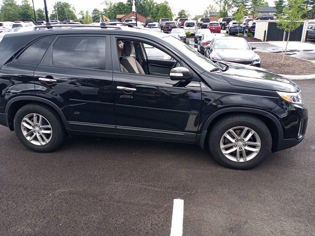 used 2014 Kia Sorento car, priced at $8,964