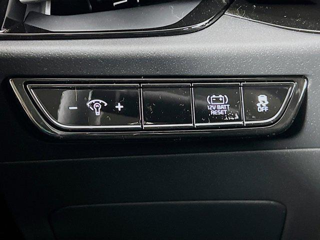new 2025 Kia Niro car, priced at $29,987