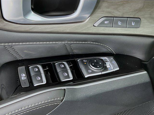 new 2026 Kia Sorento car, priced at $46,327